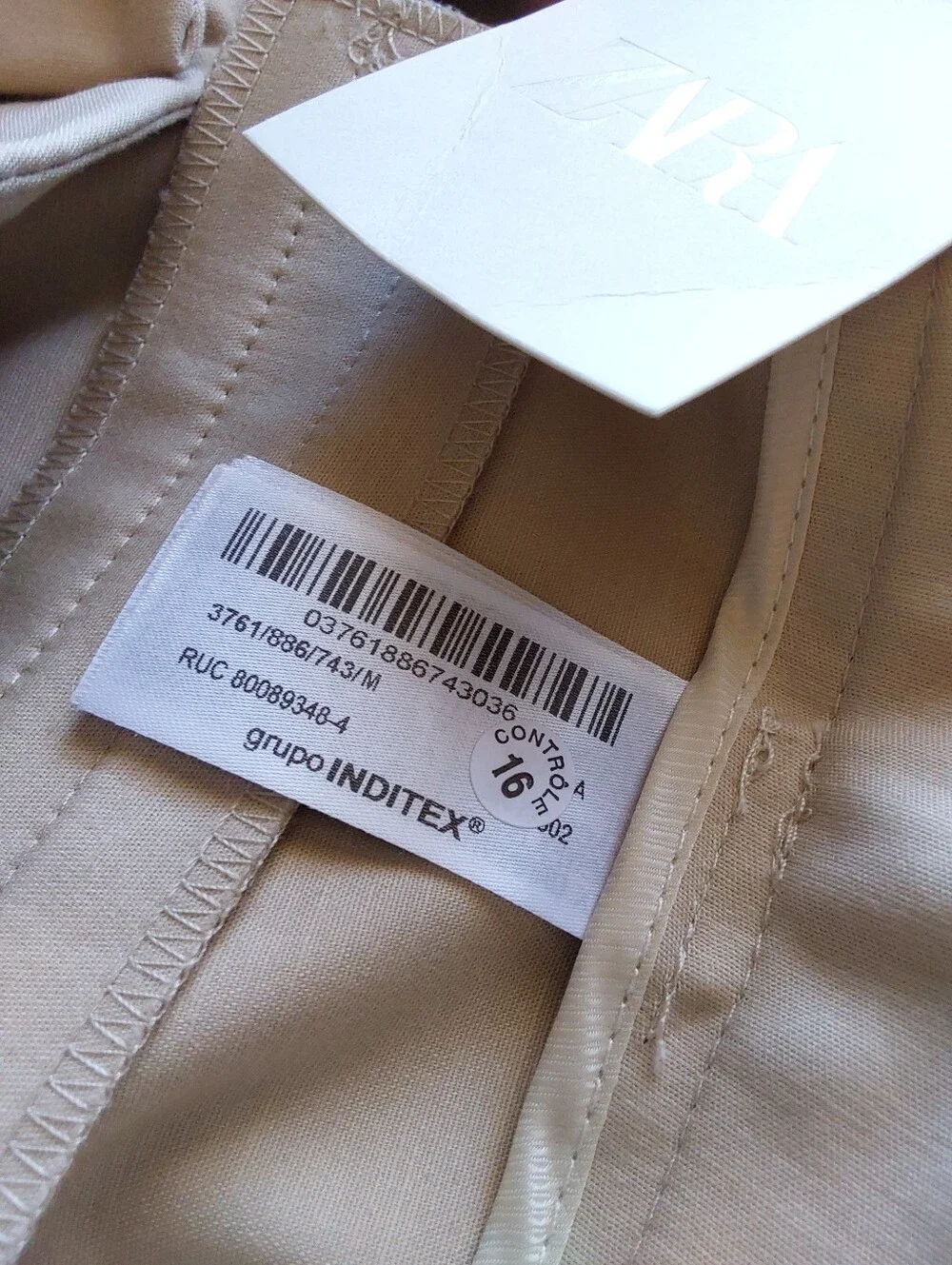🌺 NWT Zara High-Waist Tailored Dress Shorts with Belt - Picture 7 of 9